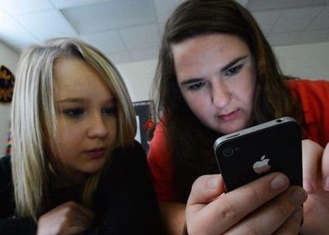 iPhone已成为青少年社会地位的标志
