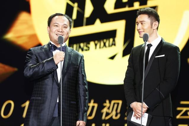 习惯性爆款:从秒拍小咖秀到一直播!