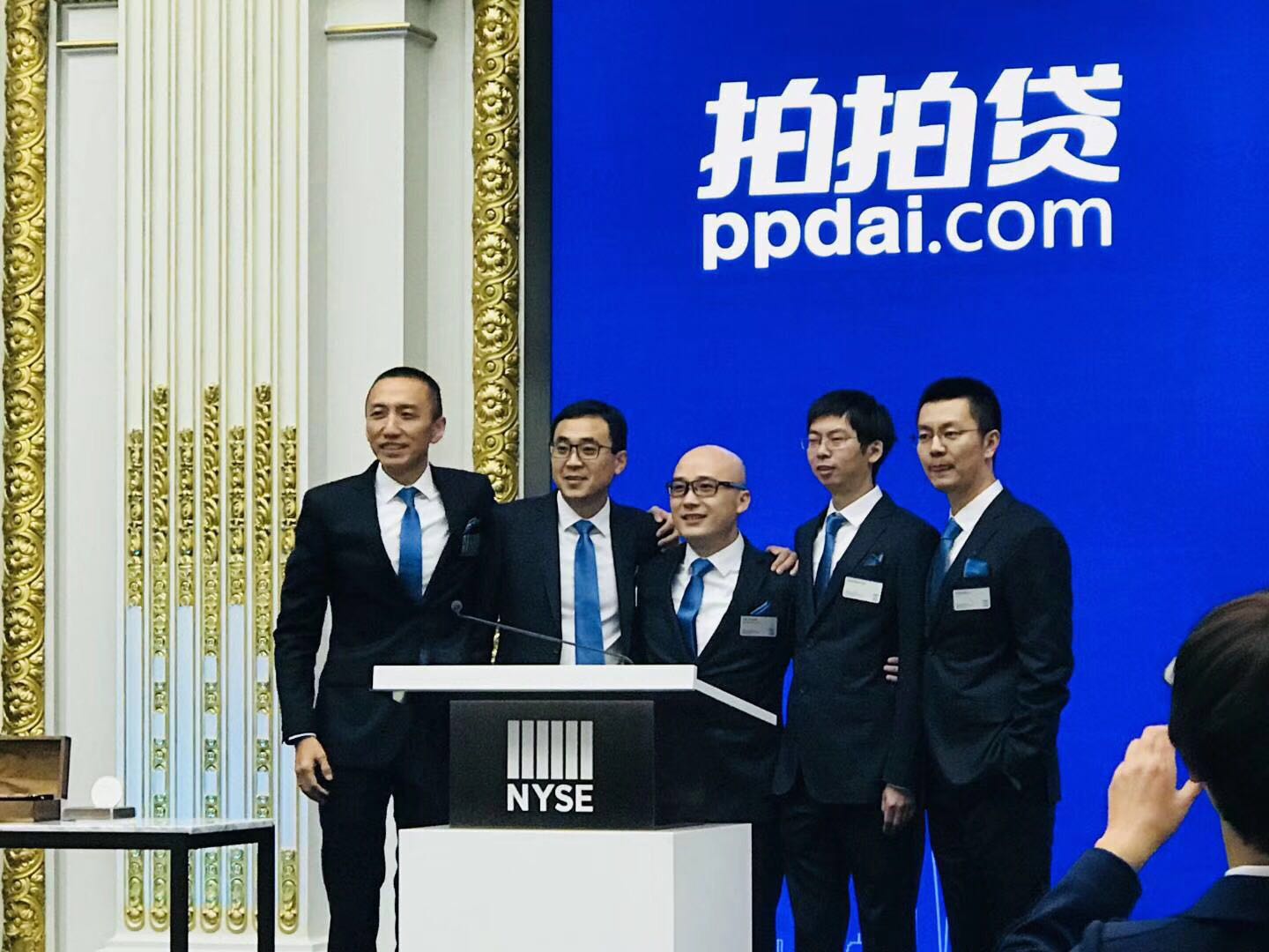 拍拍贷与趣店的上市，其实是互金行业的一道分水岭