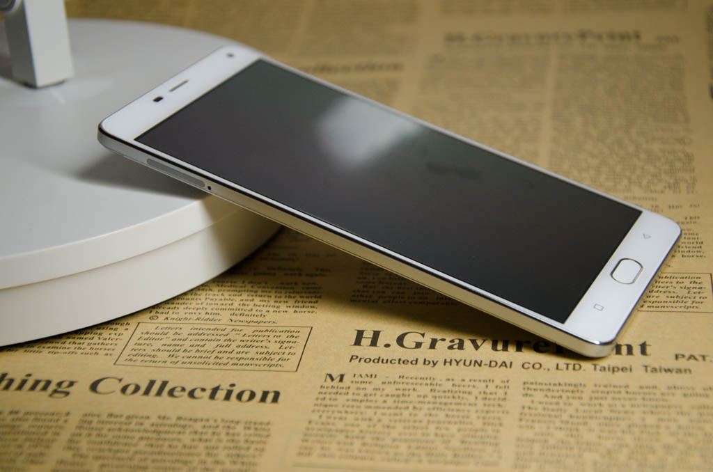 手机未来会有几个摄像头?