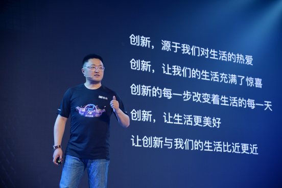 iPhone在衰落,iPhone的产品精神却在传承中撑起另一个千亿市场