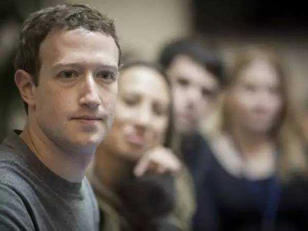 全球首个 20 亿月活 App,Facebook 的下半场会是怎样?